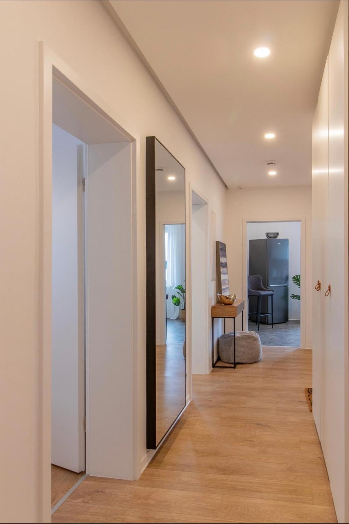 Stilvolles City-Apartment I Netflix I Wlan L Stellplatz I Zentral シュヴァルツェンベルク エクステリア 写真
