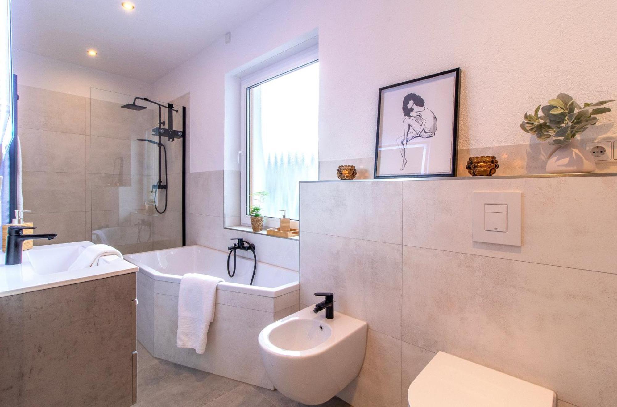 Stilvolles City-Apartment I Netflix I Wlan L Stellplatz I Zentral シュヴァルツェンベルク エクステリア 写真