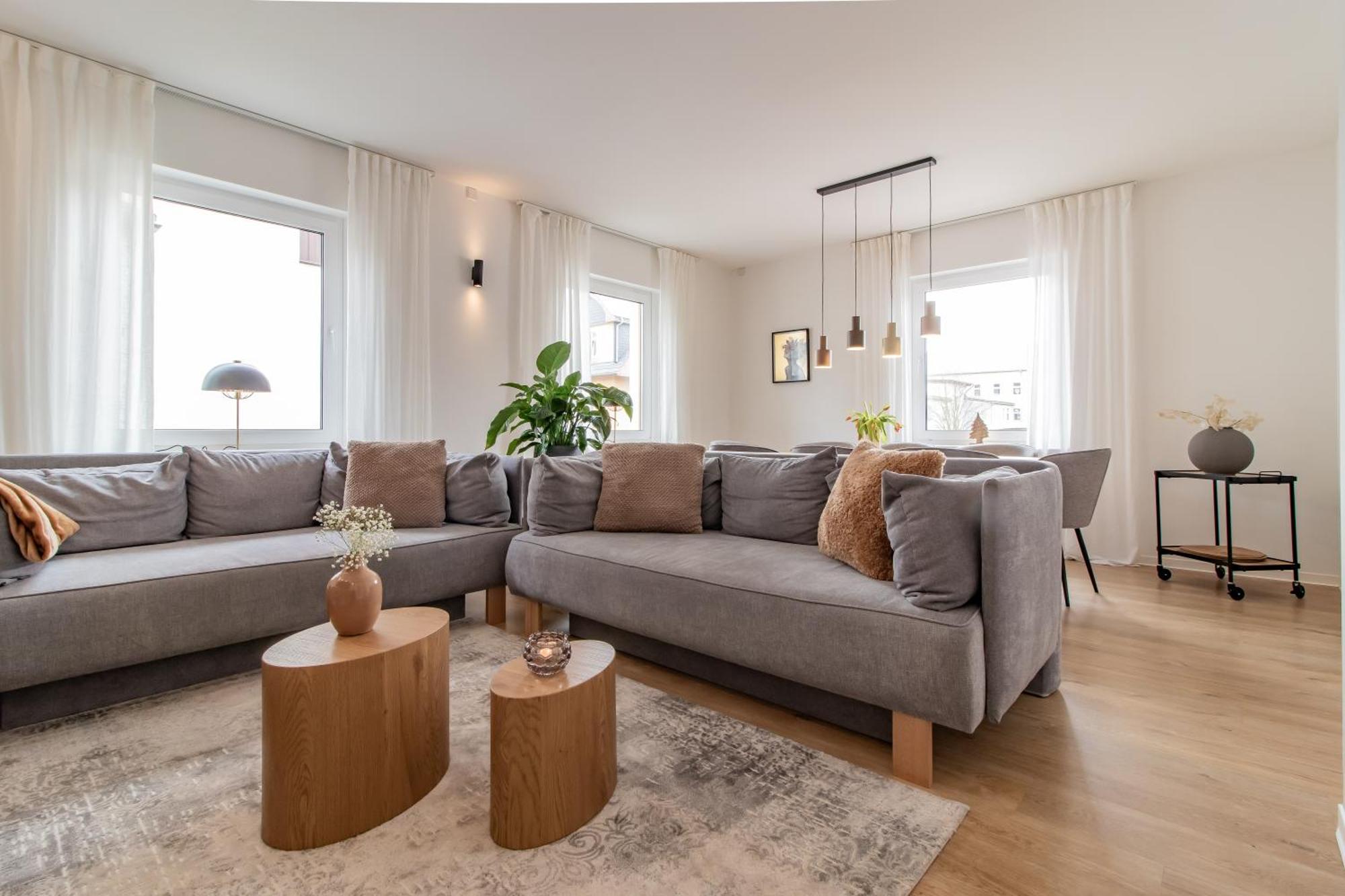 Stilvolles City-Apartment I Netflix I Wlan L Stellplatz I Zentral シュヴァルツェンベルク エクステリア 写真