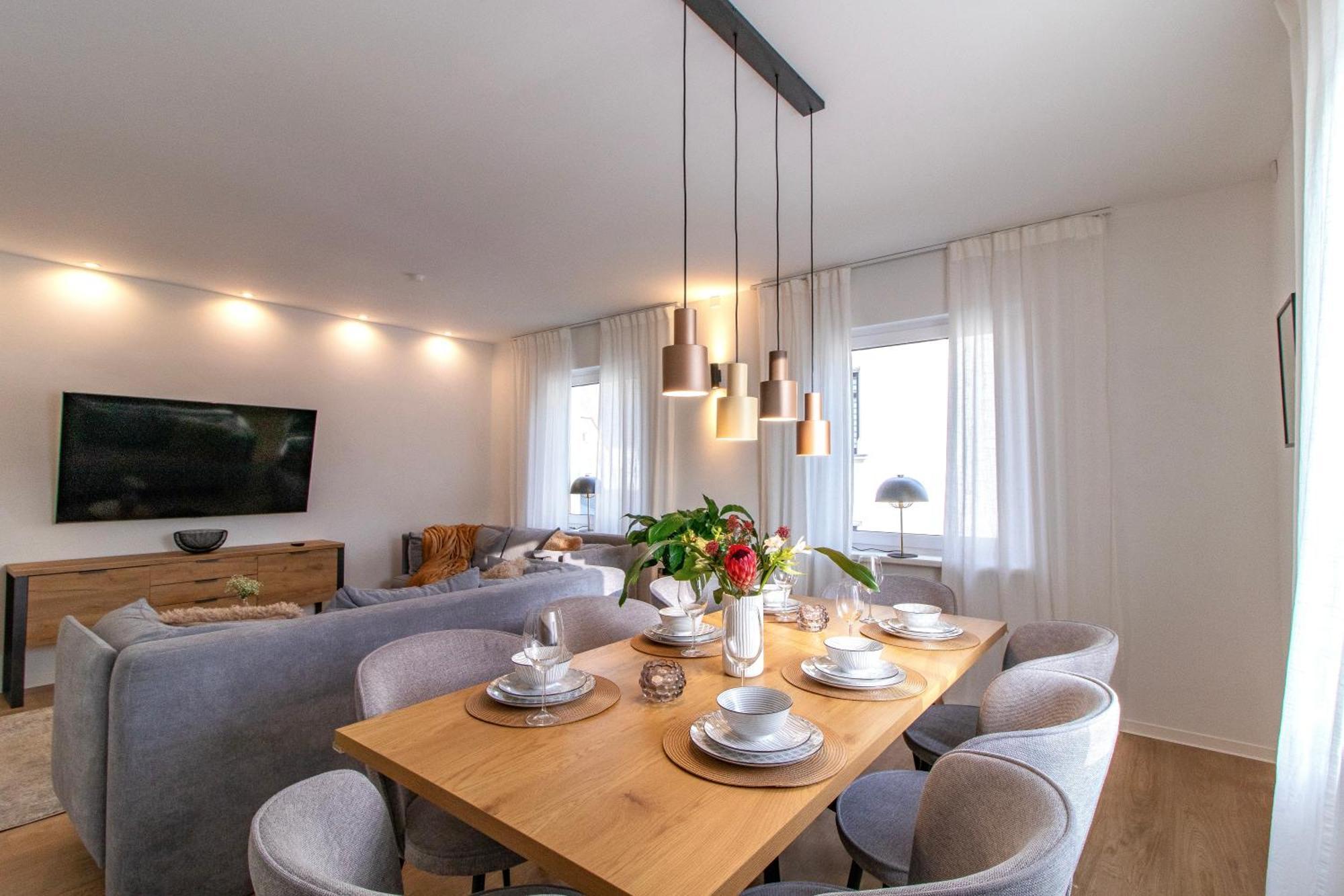 Stilvolles City-Apartment I Netflix I Wlan L Stellplatz I Zentral シュヴァルツェンベルク エクステリア 写真