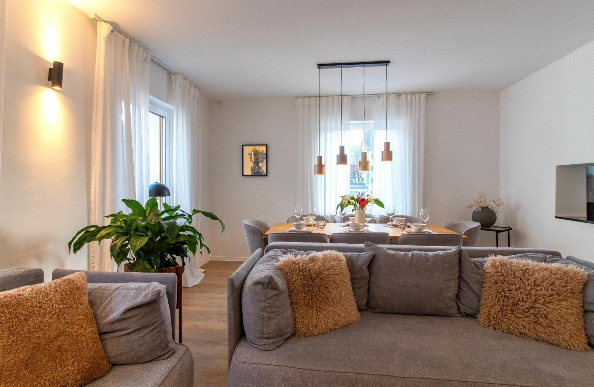 Stilvolles City-Apartment I Netflix I Wlan L Stellplatz I Zentral シュヴァルツェンベルク エクステリア 写真
